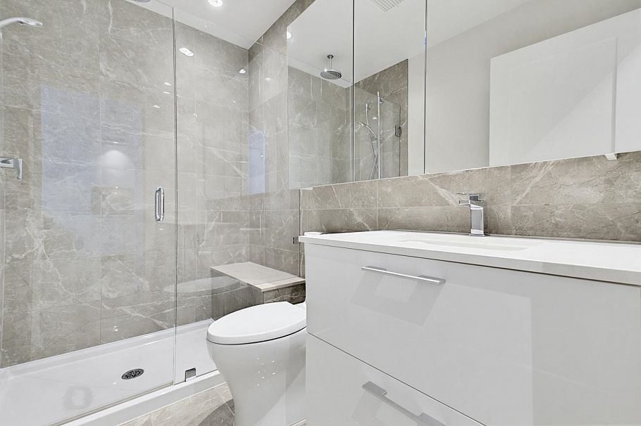 607 5608 Berton Avenue Vancouver, BC - 9