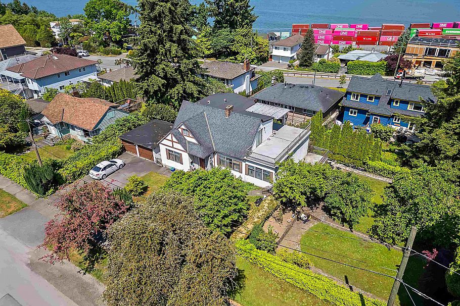 2587 Yale Street Vancouver, BC - 6