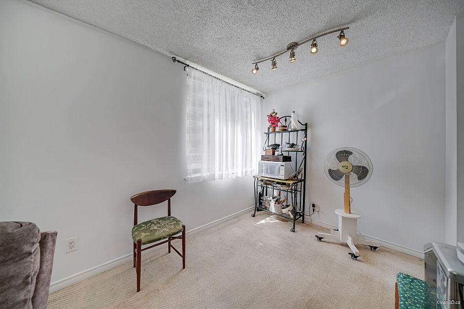 207 2020 Fullerton Avenue North Vancouver, BC - 11