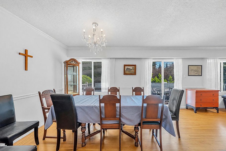 468 Saville Crescent North Vancouver, BC - 17
