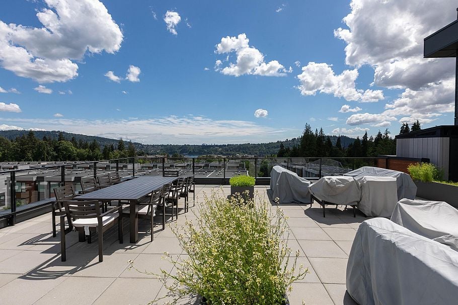 203 3596 Malsum Drive North Vancouver, BC - 27