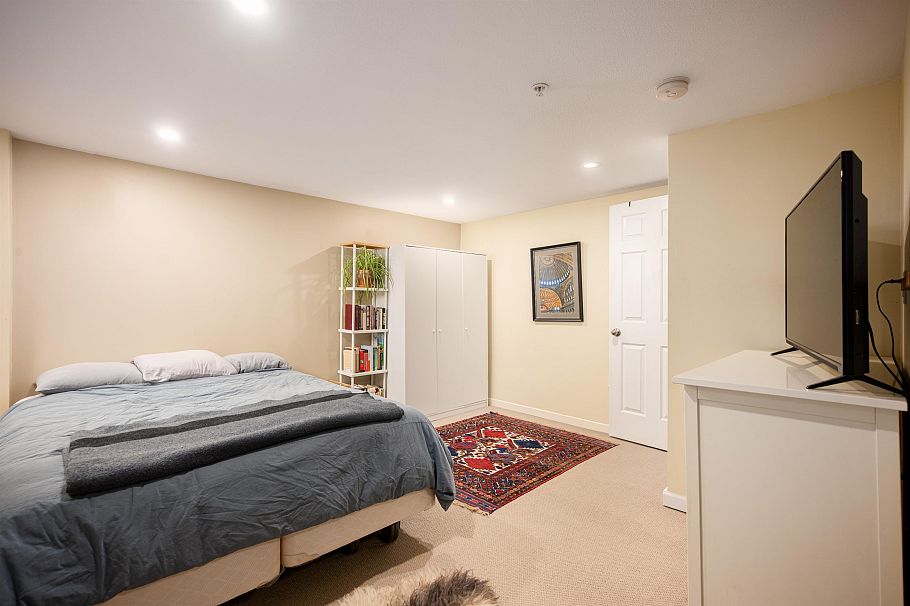1732 E Georgia Street Vancouver, BC - 16