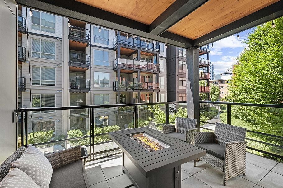 209 128 E 8th Street North Vancouver, BC - 12
