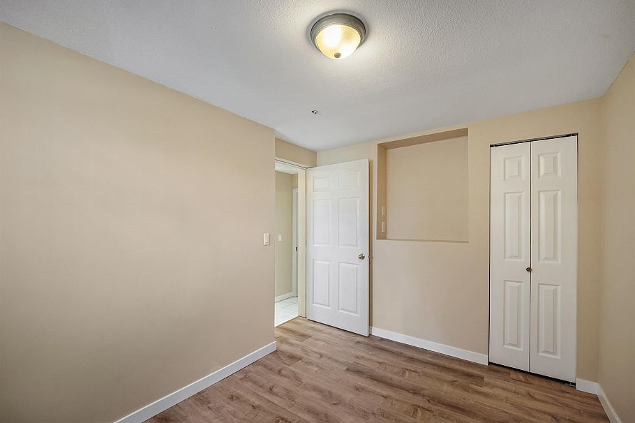 3978 Victoria Drive Vancouver, BC - 28
