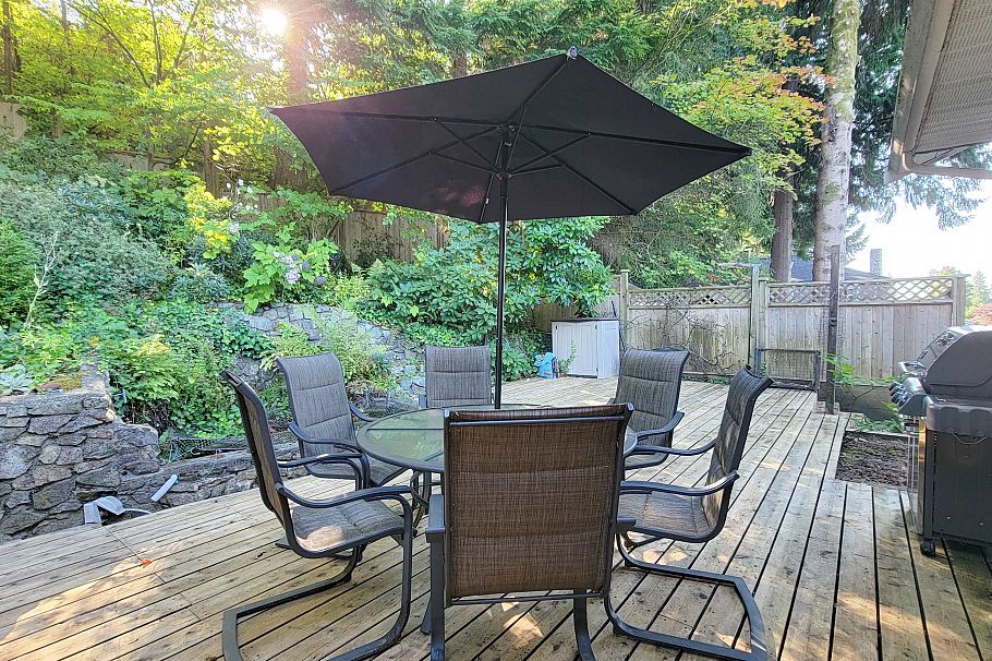 3595 Wellington Crescent North Vancouver, BC - 4