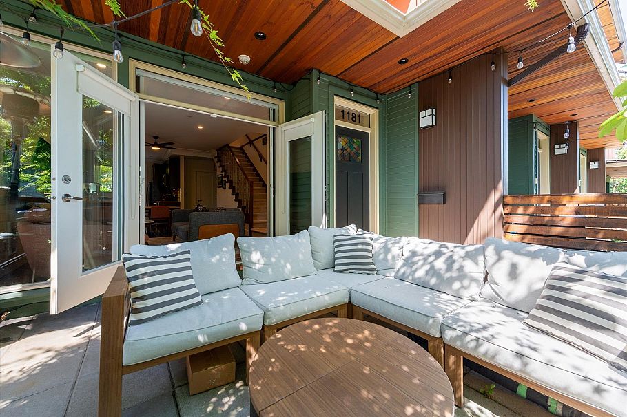 1181 E 19th Avenue Vancouver, BC - 3