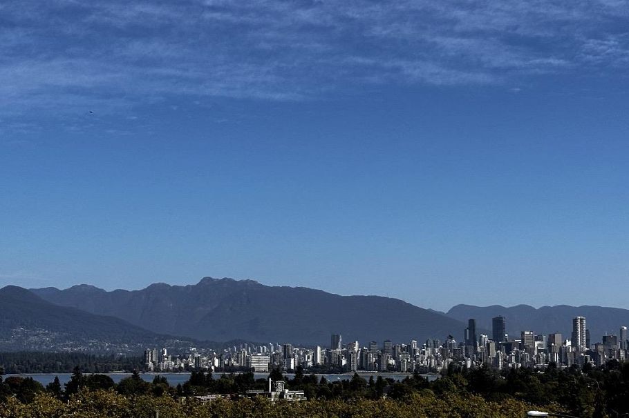 3974 W 10th Avenue Vancouver, BC - 35