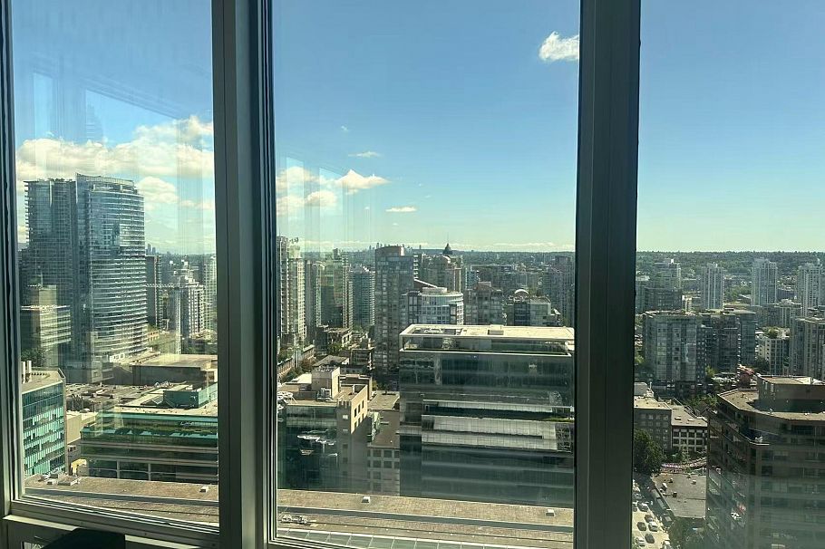 2106 989 Nelson Street Vancouver, BC - 14