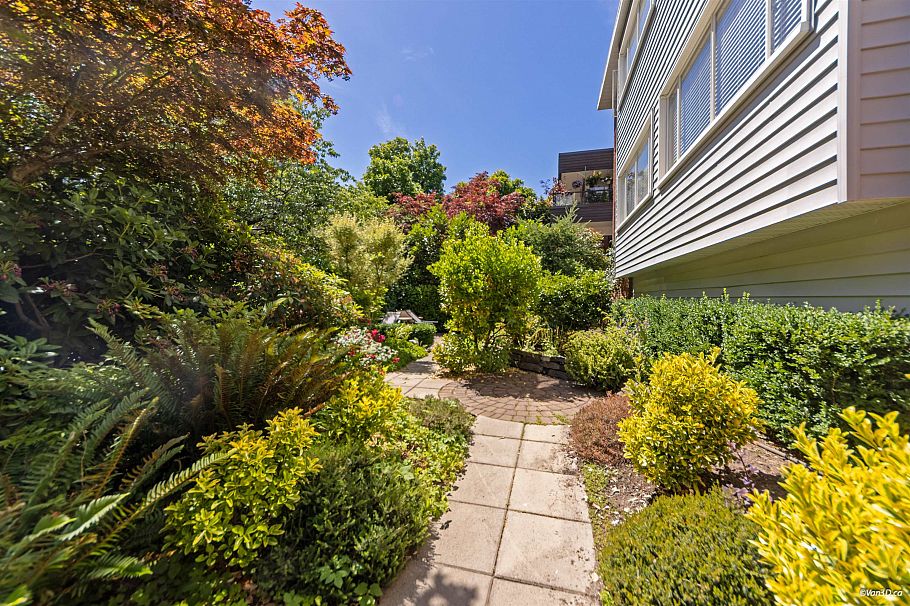 3 2255 W 40th Avenue Vancouver, BC - 19