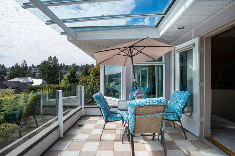 4493 Epps Avenue North Vancouver, BC - 9