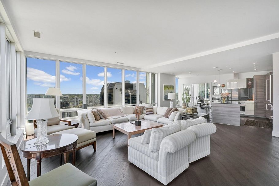 2106 989 Nelson Street Vancouver, BC - 15