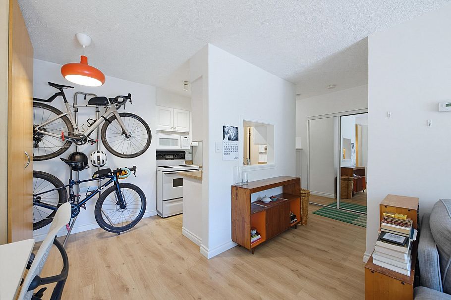 303 711 E 6th Street Vancouver, BC - 11