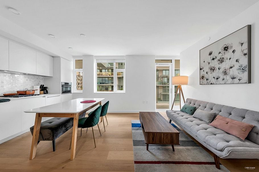 906 1180 Broughton Street Vancouver, BC - 5