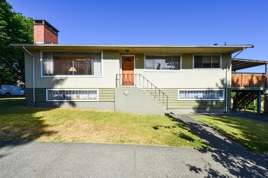 7808 Ross Street Vancouver, BC - 1