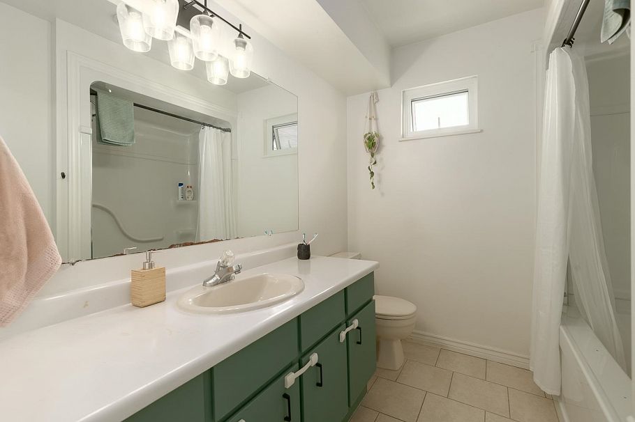 726 Vernon Drive Vancouver, BC - 31