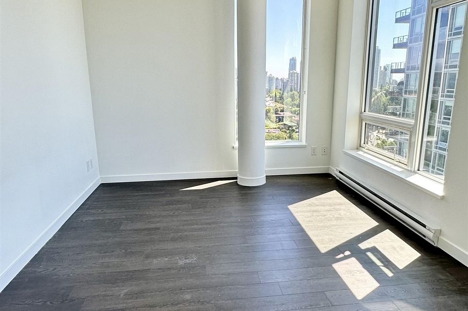 3301 5470 Ormidale Street Vancouver, BC - 5