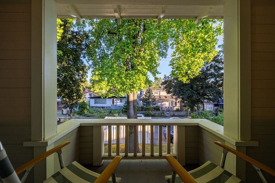 565 E 45th Avenue Vancouver, BC - 17