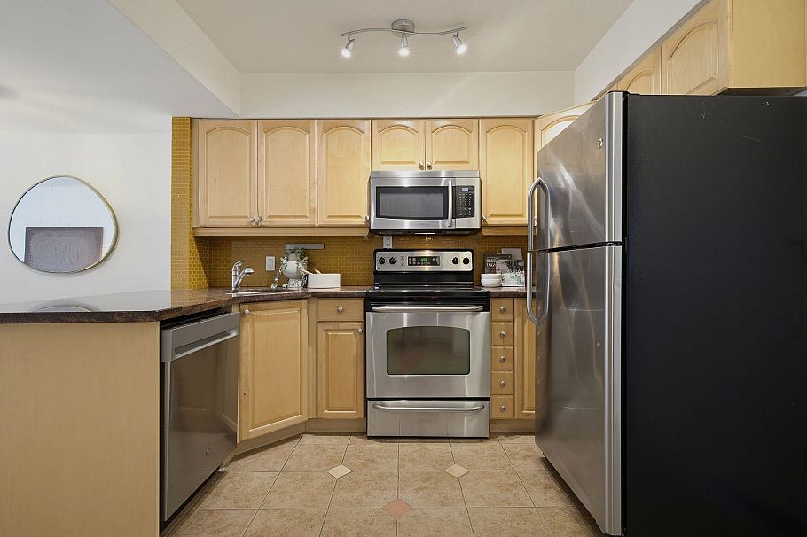 14 719 E 31st Avenue Vancouver, BC - 13