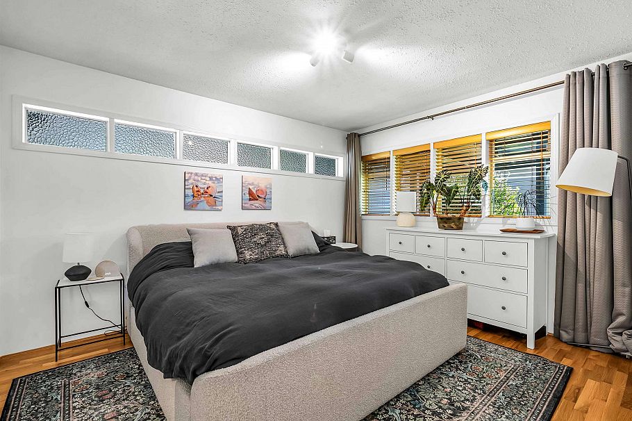 947 Evergreen Place North Vancouver, BC - 18