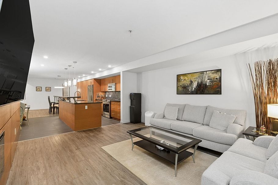 102 2832 Capilano Road North Vancouver, BC - 5