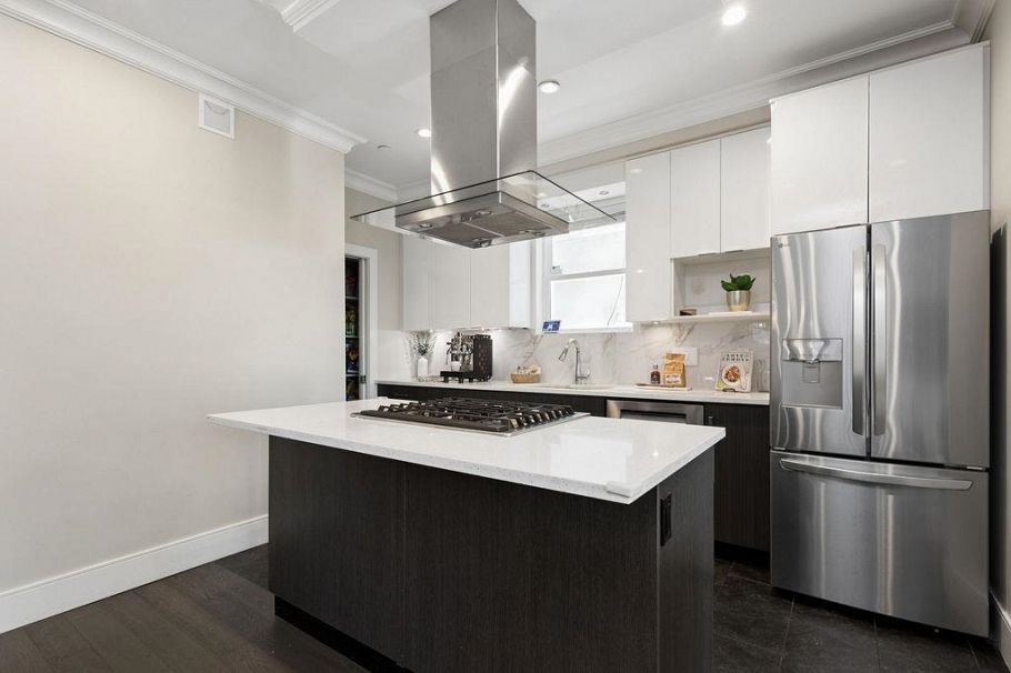 1336 E 23 Avenue Vancouver, BC - 10