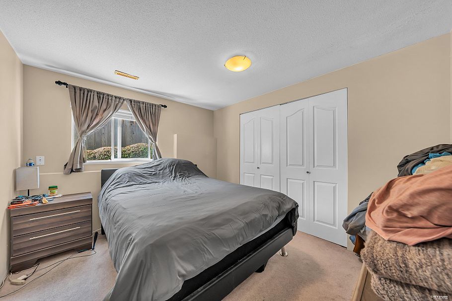 3898 Fromme Road North Vancouver, BC - 18