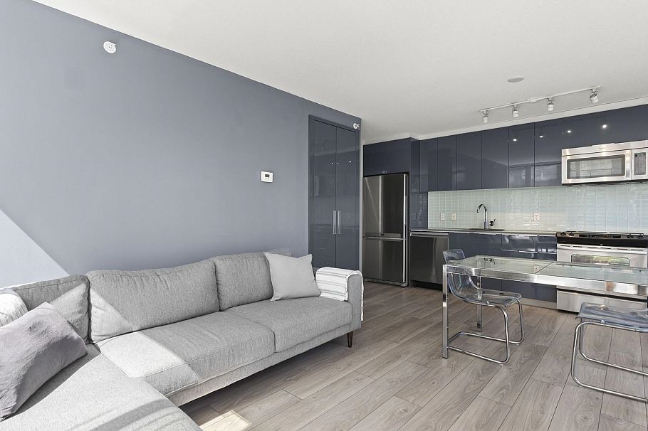 506 1325 Rolston Street Vancouver, BC - 11