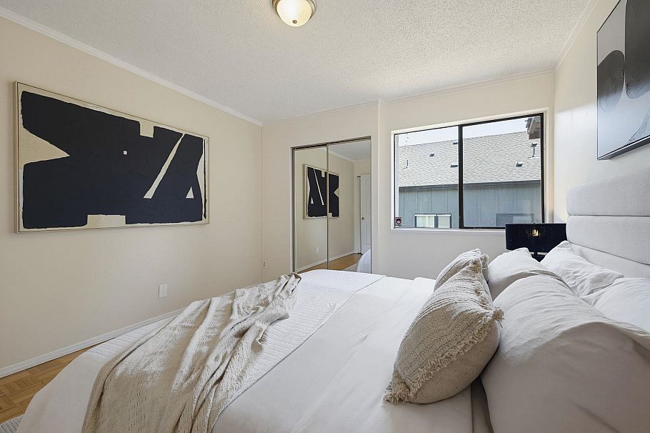 14 719 E 31st Avenue Vancouver, BC - 17