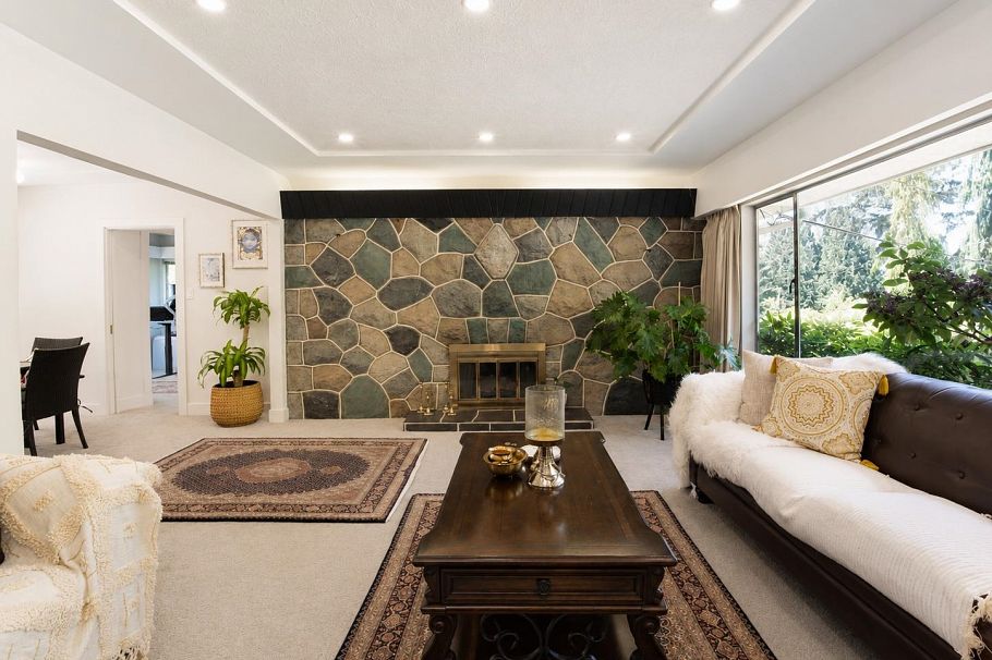 869 Clements Avenue North Vancouver, BC - 3