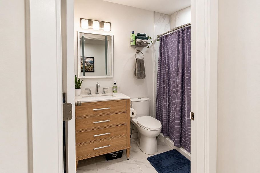 869 Clements Avenue North Vancouver, BC - 13