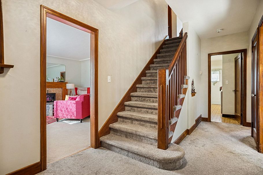 475 W 27th Avenue Vancouver, BC - 19