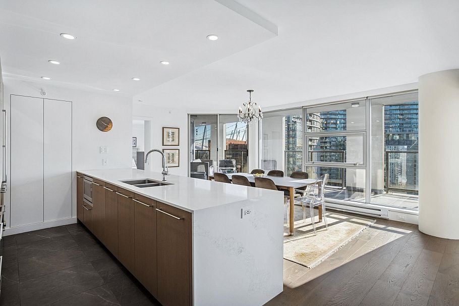 1903 989 Beatty Street Vancouver, BC - 20