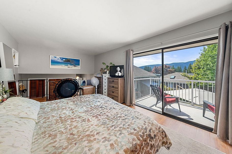 674 Blueridge Avenue North Vancouver, BC - 20
