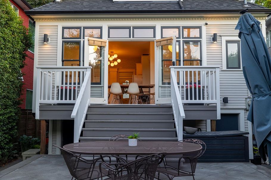 565 E 45th Avenue Vancouver, BC - 13