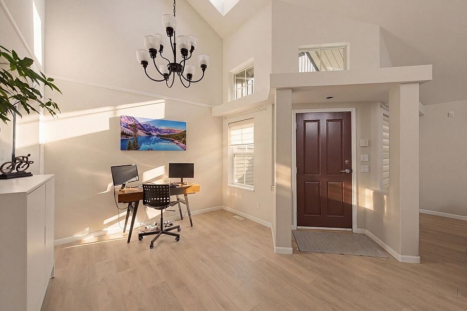 21 1550 Larkhall Crescent North Vancouver, BC - 9
