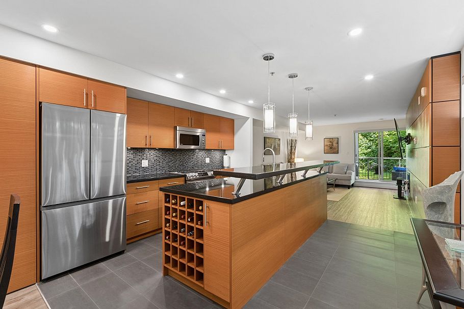 102 2832 Capilano Road North Vancouver, BC - 8
