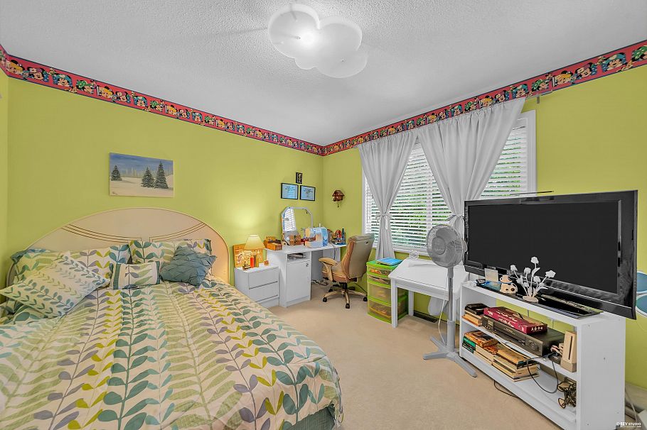 3898 Fromme Road North Vancouver, BC - 30