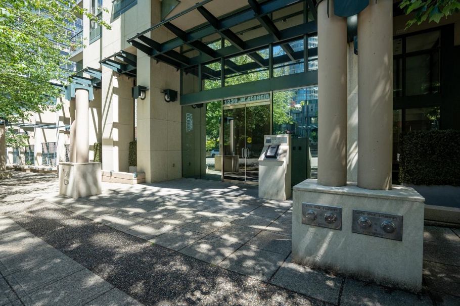 1909 1239 W Georgia Street Vancouver, BC - 20