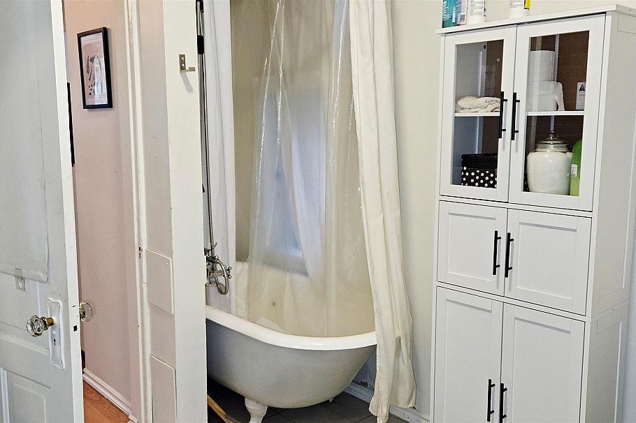 2635 W 7th Avenue Vancouver, BC - 12