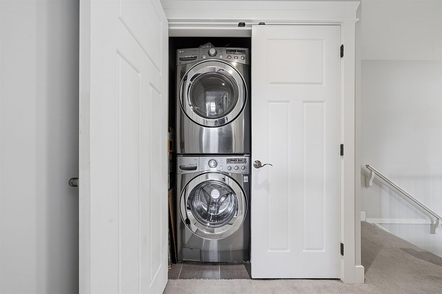1788 E 12th Avenue Vancouver, BC - 24