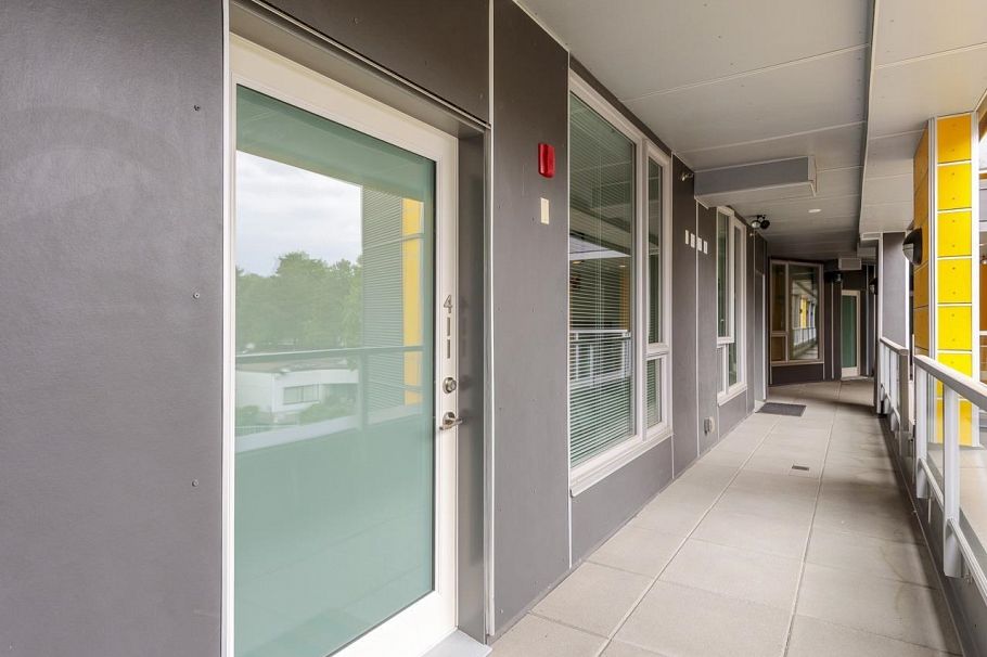 411 417 Great Northern Way Vancouver, BC - 16