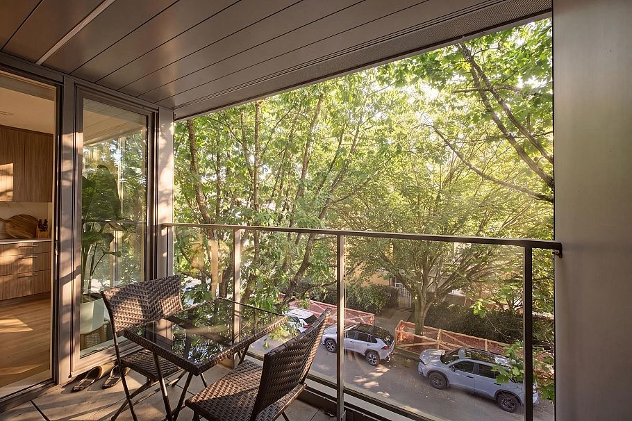 306 2485 Larch Street Vancouver, BC - 16
