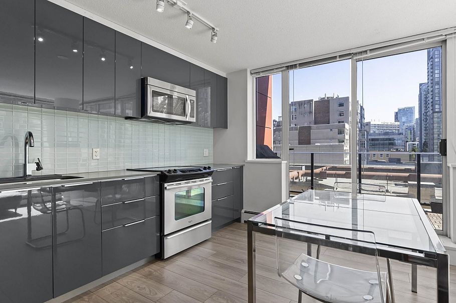 506 1325 Rolston Street Vancouver, BC - 15