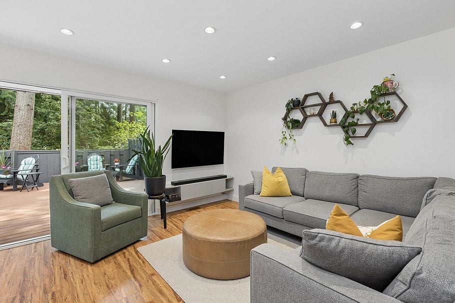 4715 Hoskins Road North Vancouver, BC - 16