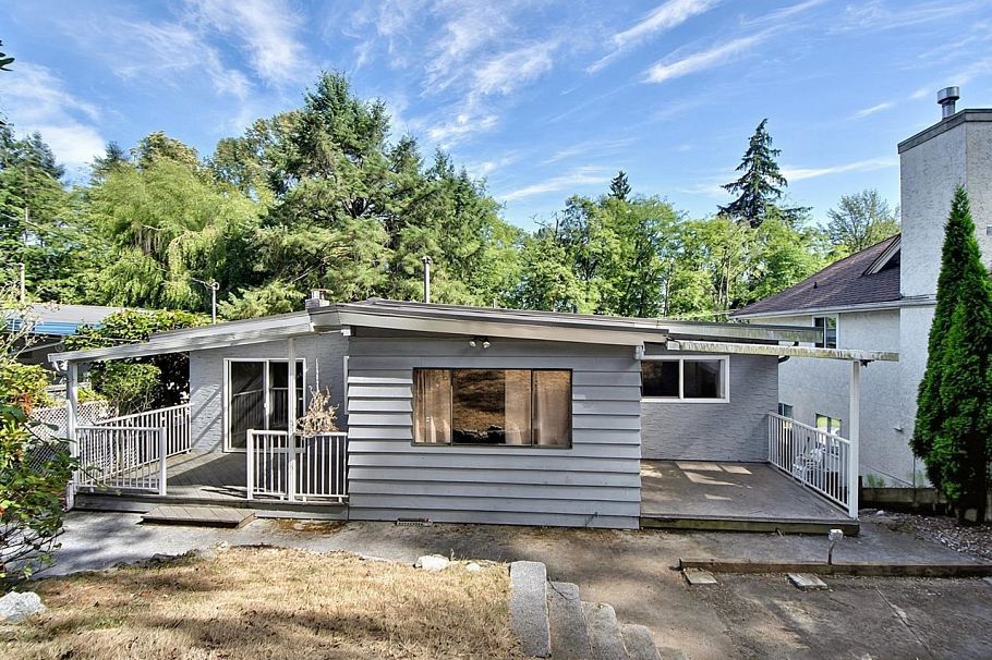 1106 Heywood Street North Vancouver, BC - 23