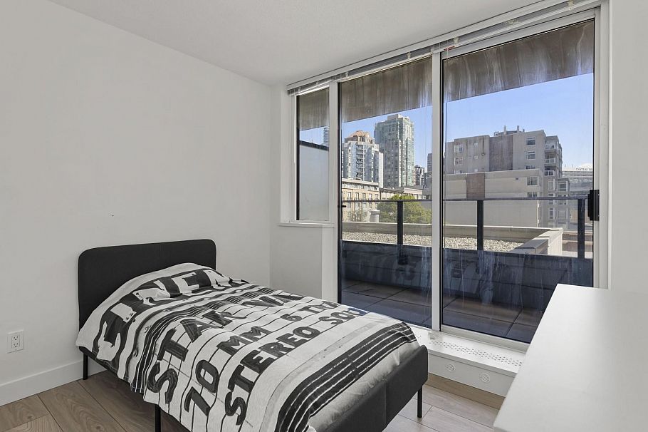 506 1325 Rolston Street Vancouver, BC - 23