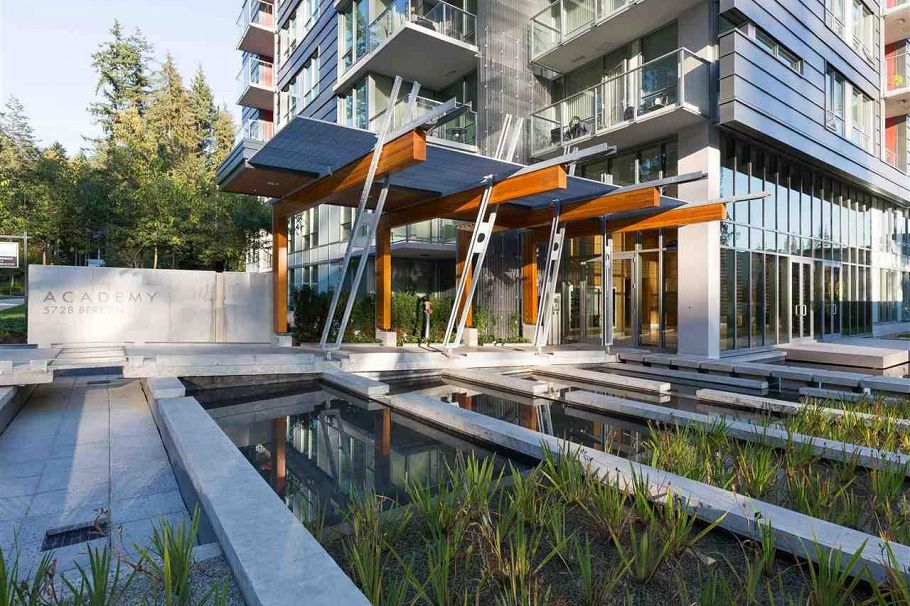 501 5728 Berton Avenue Vancouver, BC - 1