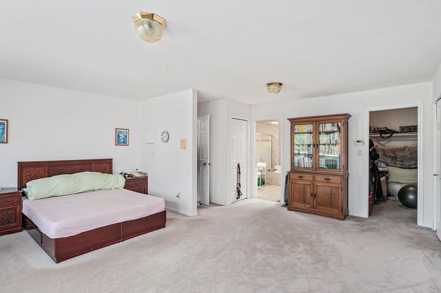3662 W 49th Avenue Vancouver, BC - 11