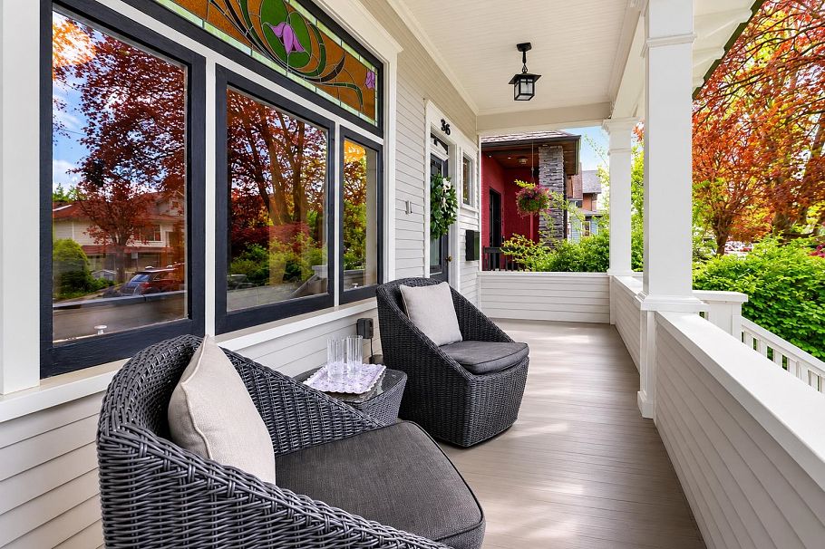 565 E 45th Avenue Vancouver, BC - 5