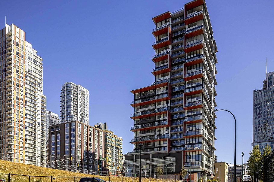 506 1325 Rolston Street Vancouver, BC - 1